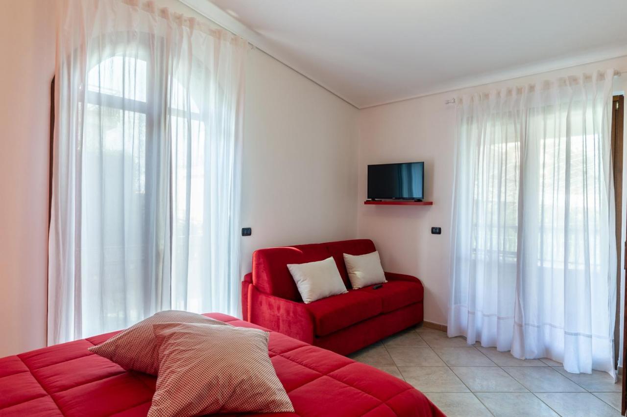 Ohana Bed And Breakfast Castellammare di Stabia Bagian luar foto