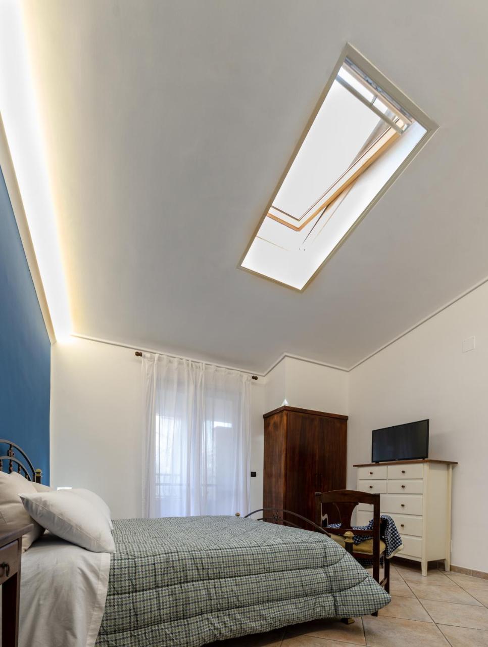 Ohana Bed And Breakfast Castellammare di Stabia Bagian luar foto